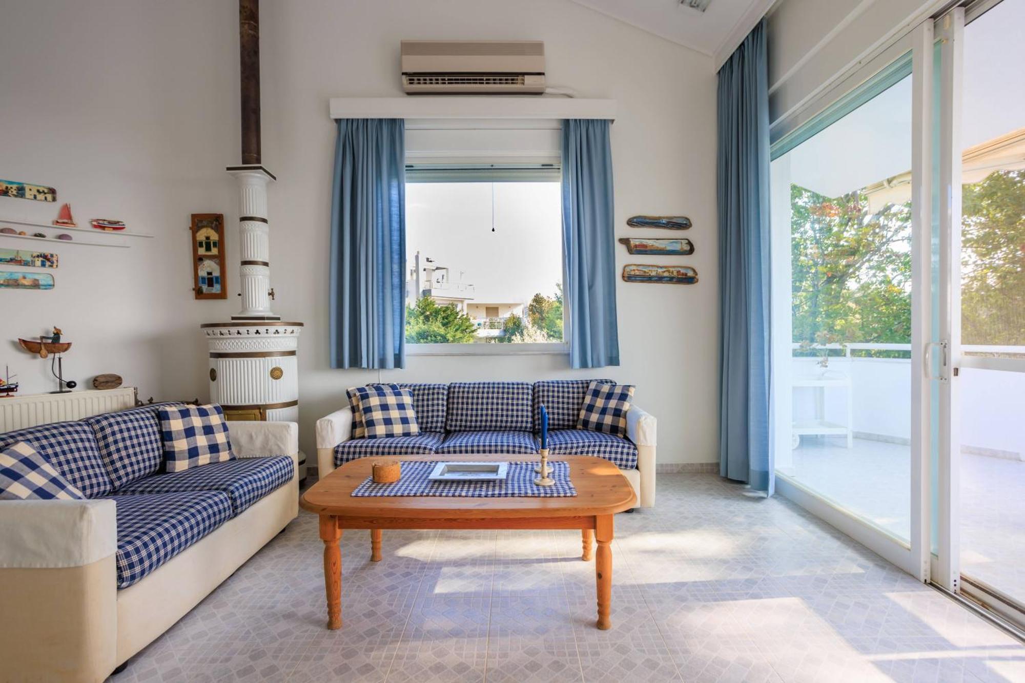 Lagonisi Beach House Kalivia Thorikou Rum bild