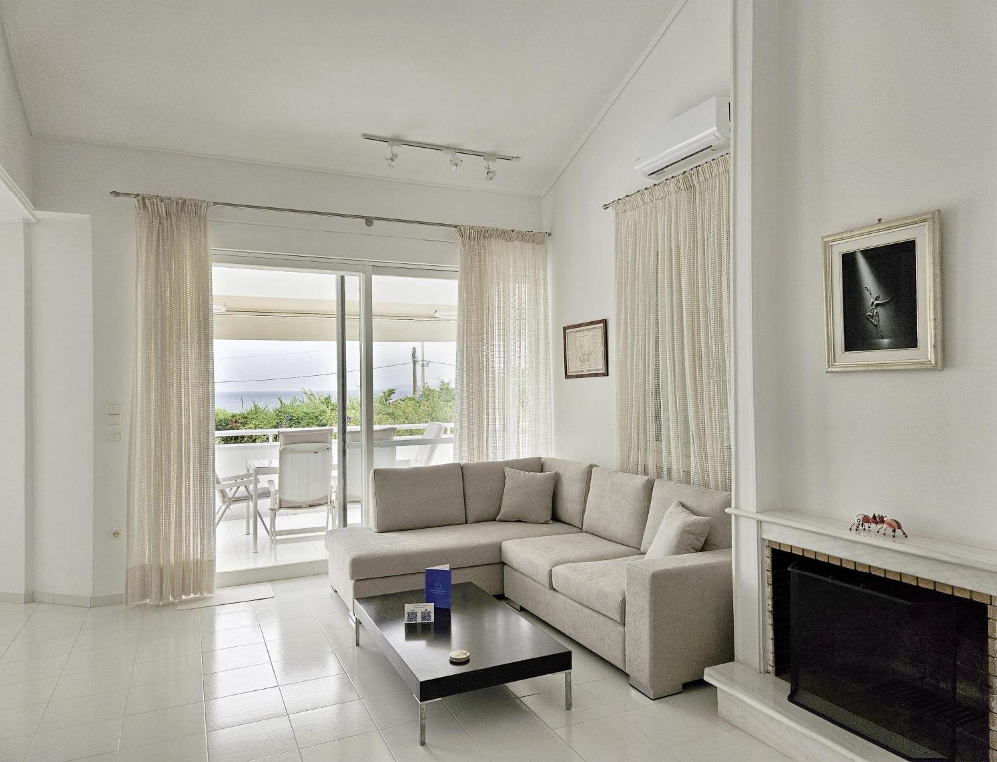 Lagonisi Beach House Kalivia Thorikou Exteriör bild